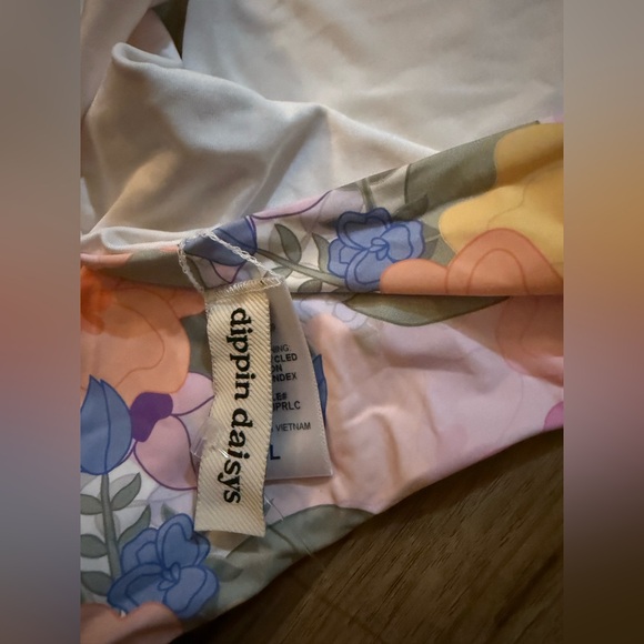 NWT ๐ซ๐๐๐๐๐ ๐ซ๐๐๐๐ ๐ต๐๐๐๐๐ - Picture 6 of 13